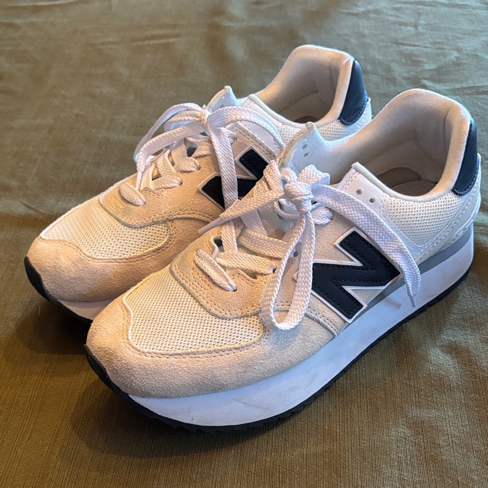 New Balance 574 White and Black Sneakers